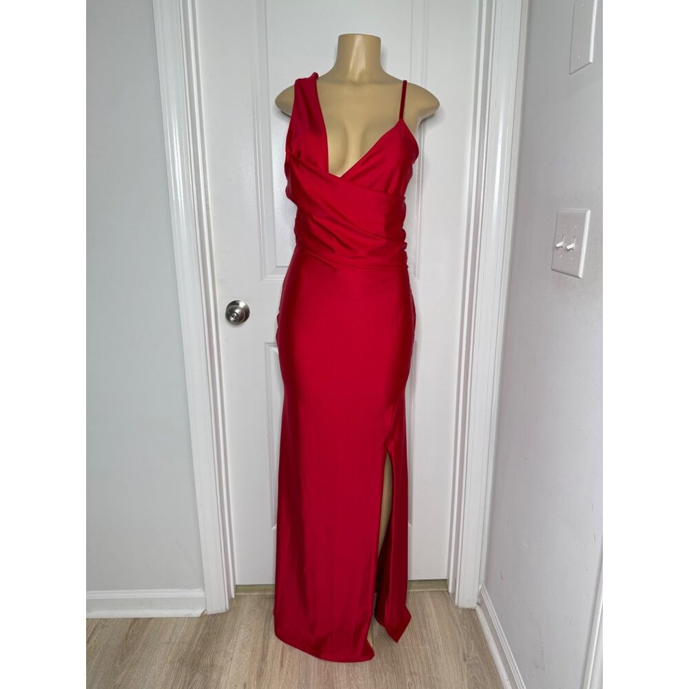 Red Sleeveless Plunging V-Neck Gown With Side Slit & Back Zipper Closure